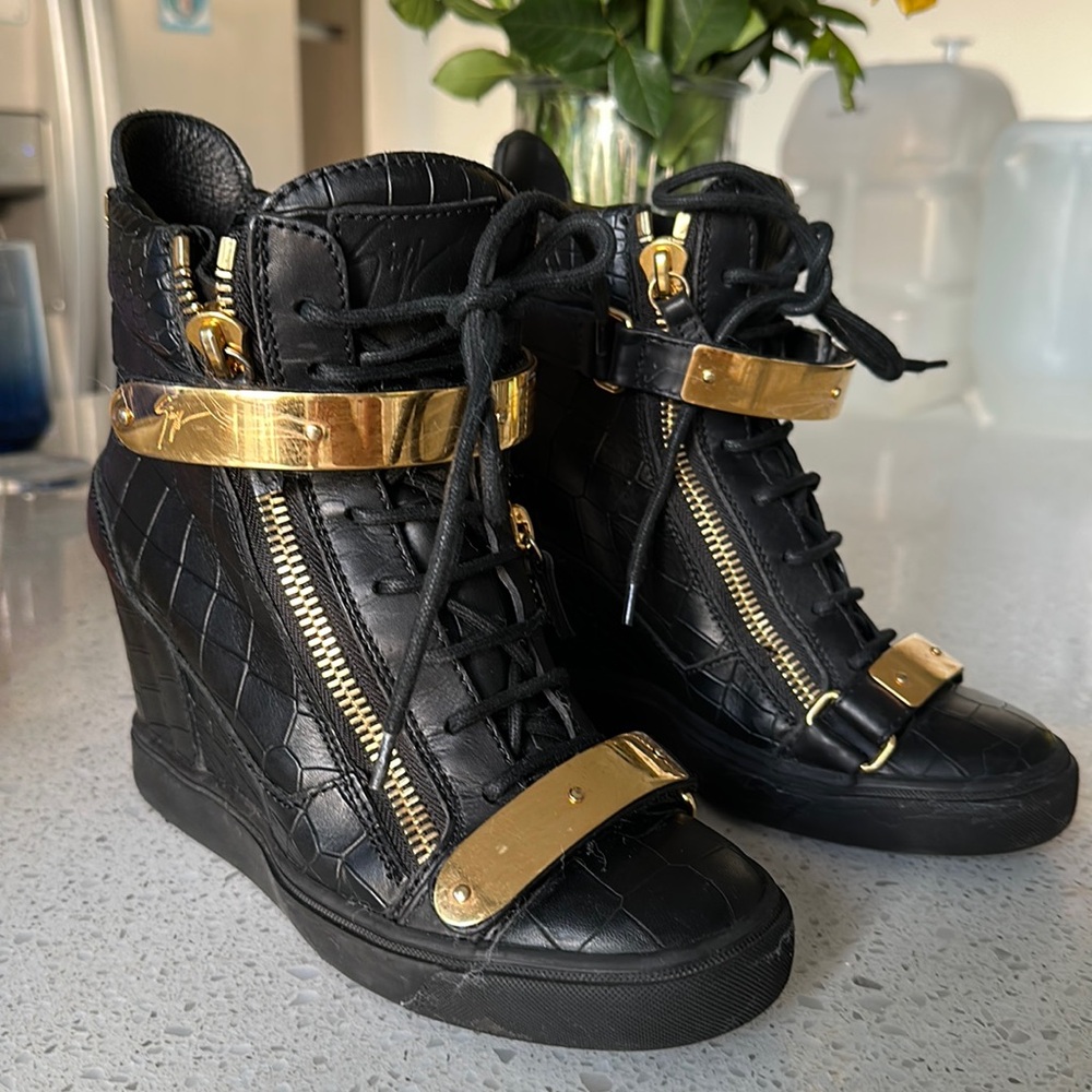 Giuseppe Zanotti Coby Wedge Boots